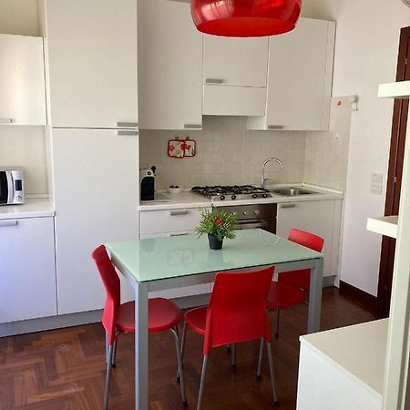 Da Sofia Apartment-Parking 卡利亚里 外观 照片