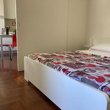Da Sofia Apartment-Parking 卡利亚里 外观 照片
