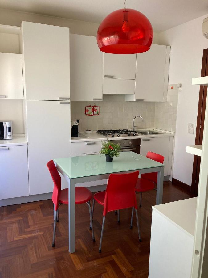 Da Sofia Apartment-Parking 卡利亚里 外观 照片