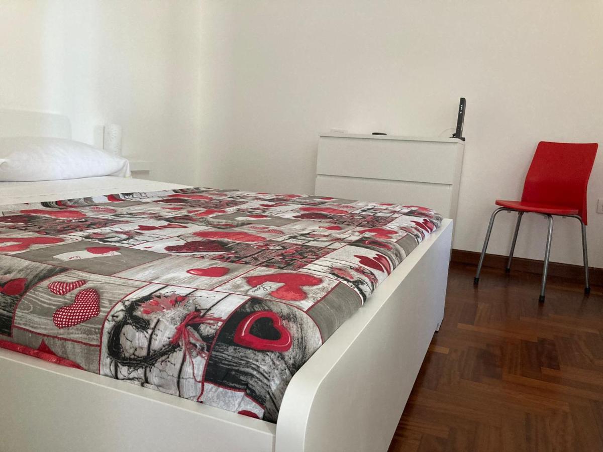 Da Sofia Apartment-Parking 卡利亚里 外观 照片